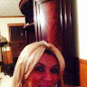 Meet your Posher, Melanie